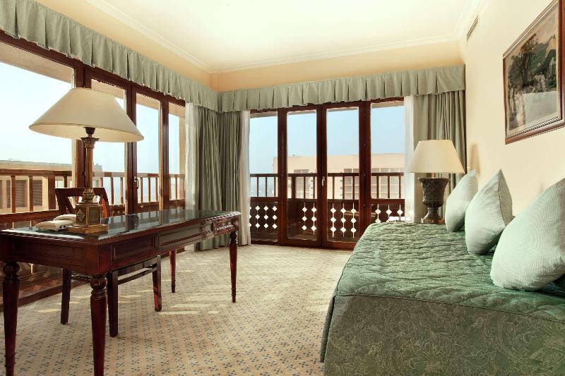 Cairo World Trade Center Hotel & Residences - Oda