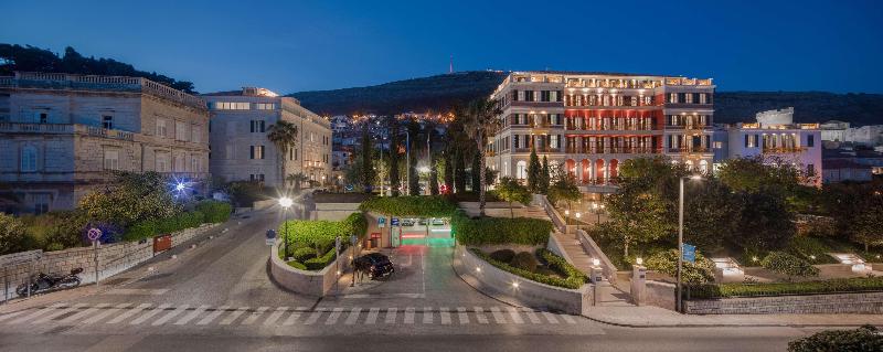 Hilton Imperial - Genel