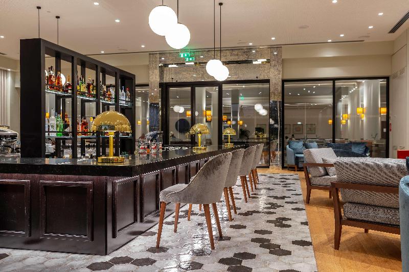 Hilton Nicosia - Bar