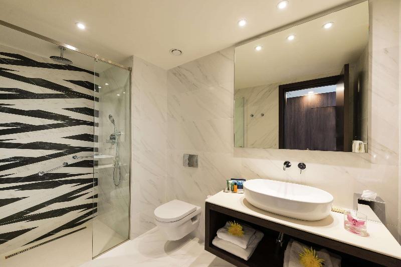 Hilton Nicosia - Oda
