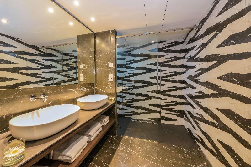 Hilton Nicosia - Oda