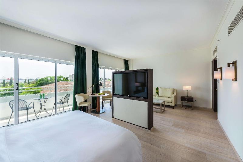 Hilton Nicosia - Oda