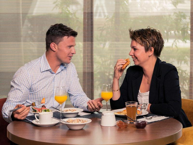 Mercure Hotel Groningen Martini Plaza - Restoran