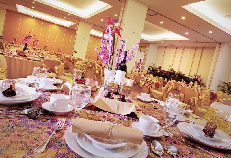 Sukajadi Hotel, Convention and Gallery - Toplantı