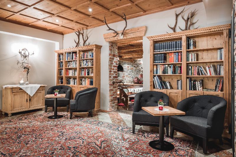 Post Seefeld Hotel & Spa - Lobi