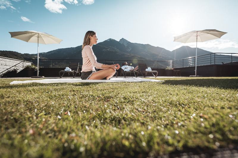 Post Seefeld Hotel & Spa - Teras