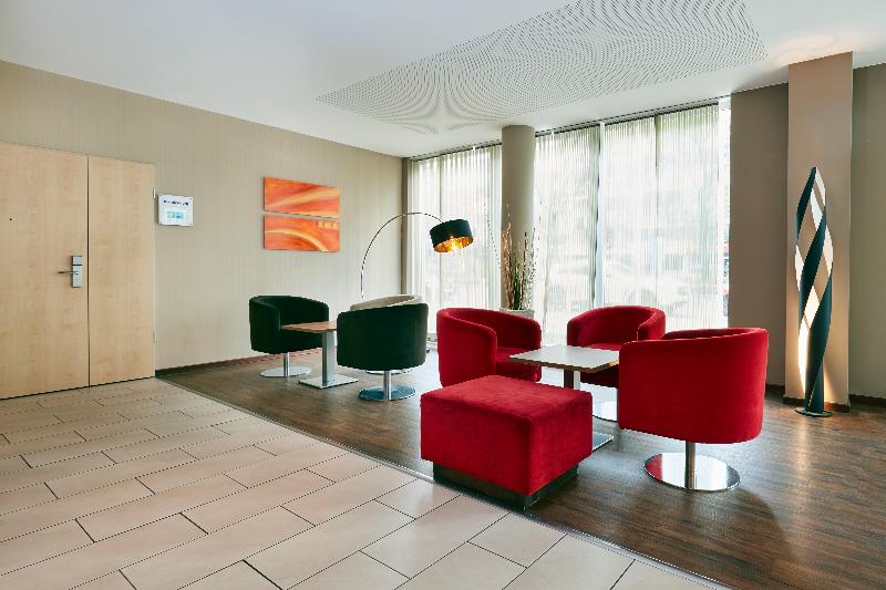 Premier Inn Berlin City Centre - Lobi