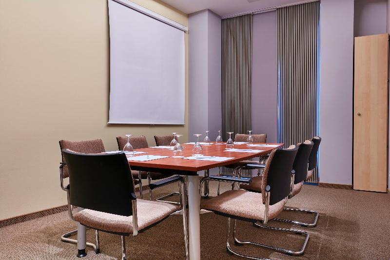 Premier Inn Berlin City Centre - Toplantı
