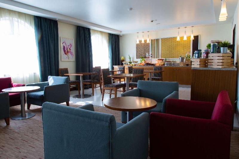 Radisson Blu Hotel, Muscat - Bar