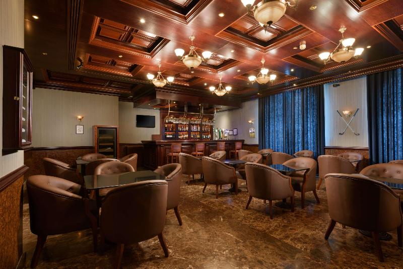 Radisson Blu Hotel, Muscat - Bar