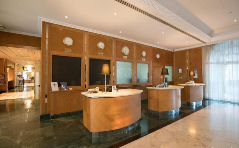 Radisson Blu Hotel, Muscat - Lobi