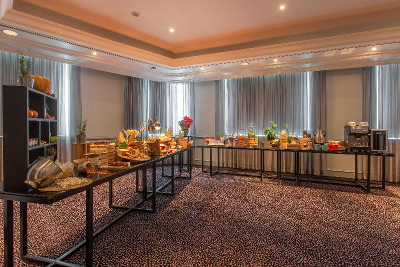 Radisson Blu Hotel, Muscat - Toplantı