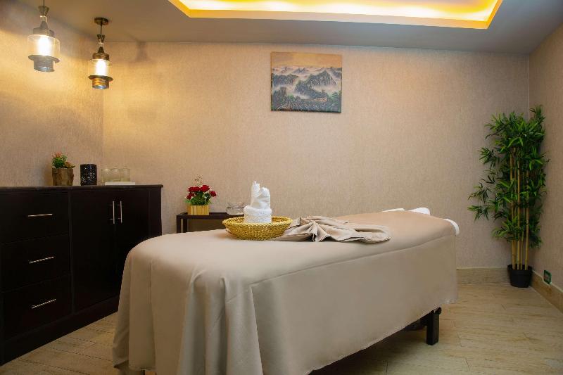 Radisson Blu Hotel, Muscat - Aktivite