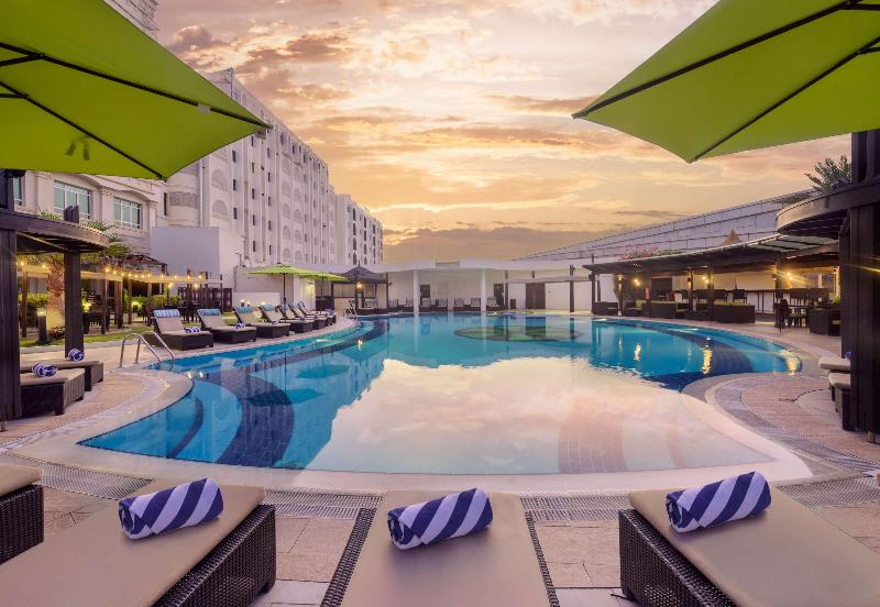 Radisson Blu Hotel, Muscat - Havuz