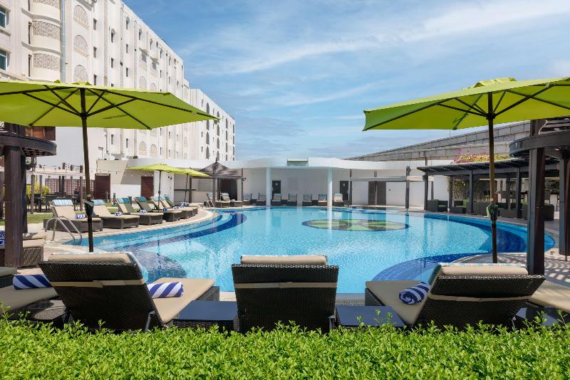 Radisson Blu Hotel, Muscat - Havuz