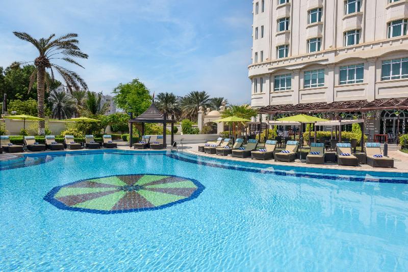 Radisson Blu Hotel, Muscat - Havuz