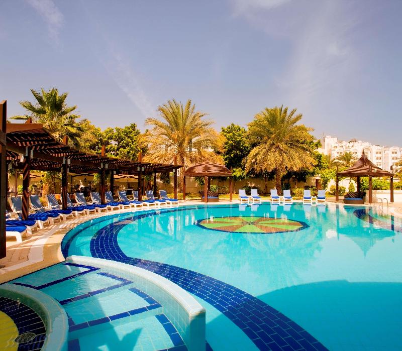 Radisson Blu Hotel, Muscat - Havuz
