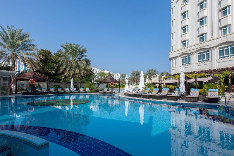 Radisson Blu Hotel, Muscat - Havuz