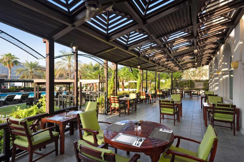 Radisson Blu Hotel, Muscat - Restoran