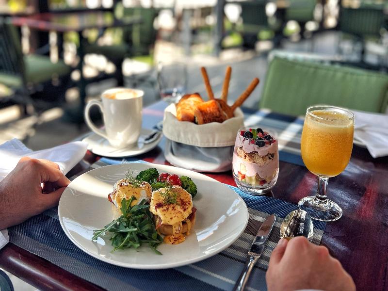 Radisson Blu Hotel, Muscat - Restoran