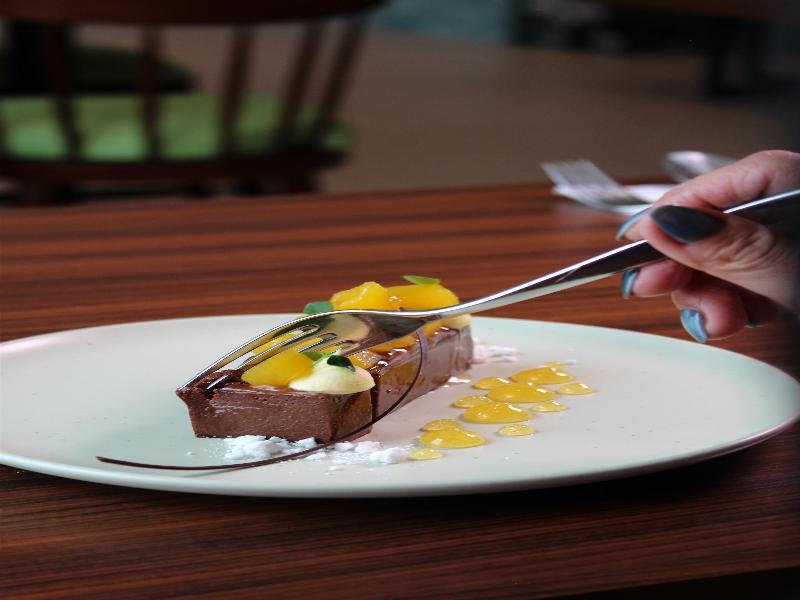 Radisson Blu Hotel, Muscat - Restoran