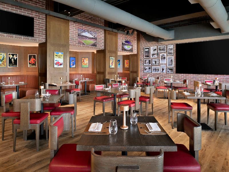 Crowne Plaza Muscat - Bar
