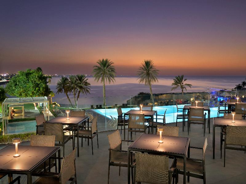 Crowne Plaza Muscat - Bar