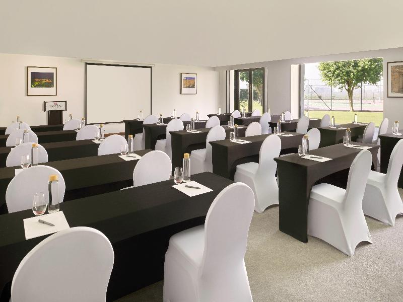 Crowne Plaza Muscat - Toplantı