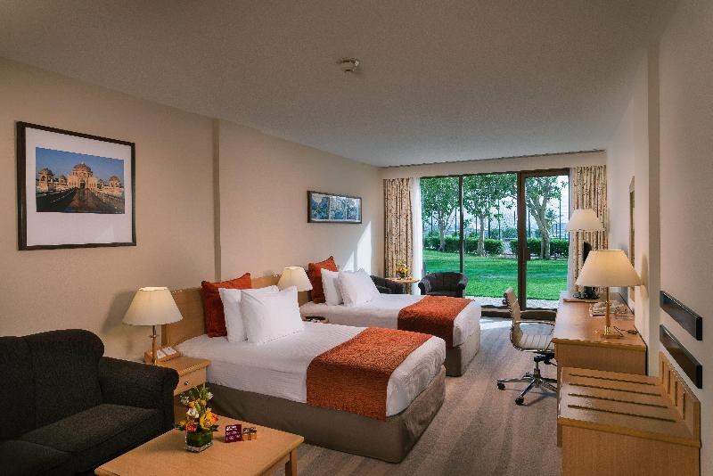 Crowne Plaza Muscat - Oda
