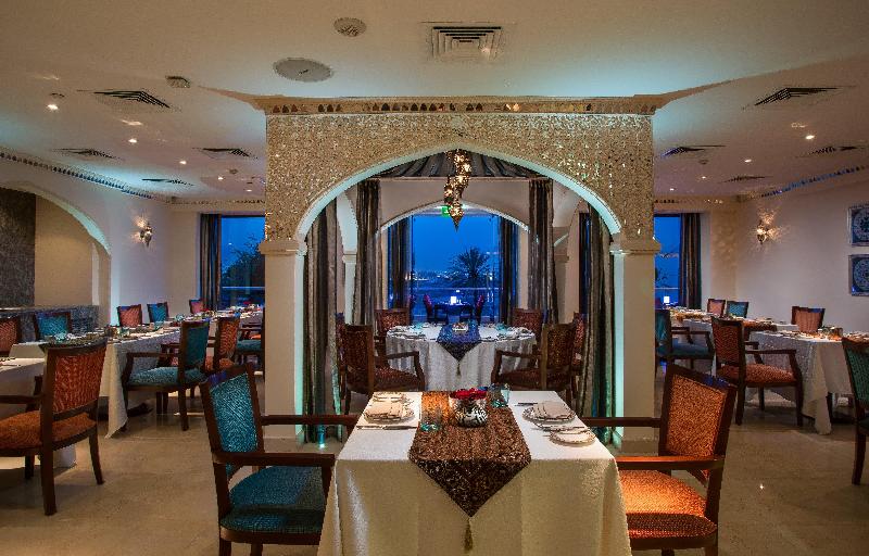 Crowne Plaza Muscat - Restoran