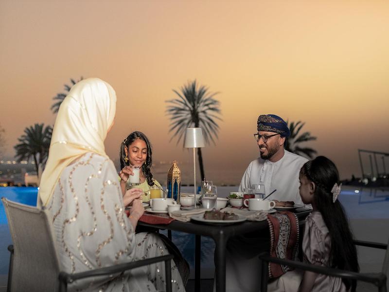 Crowne Plaza Muscat - Restoran