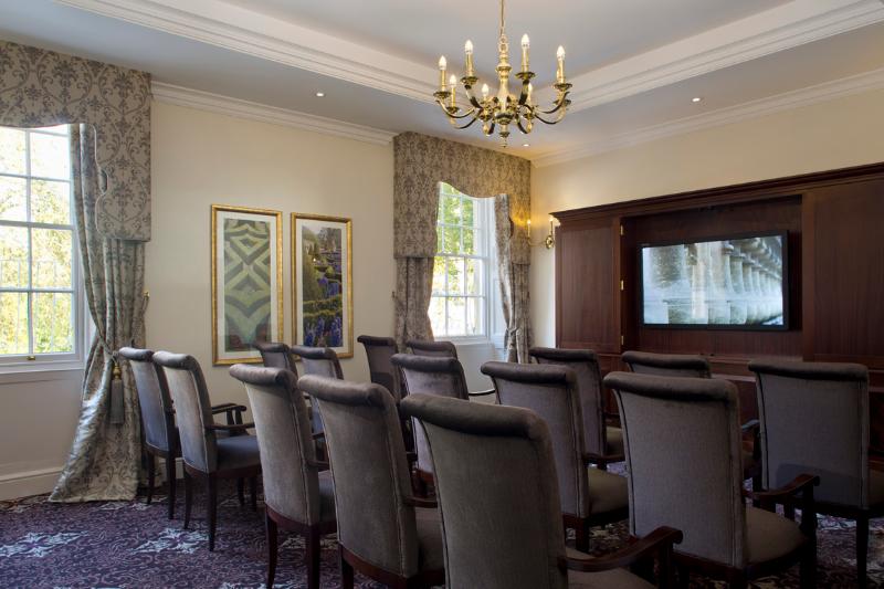 Bailbrook House - Toplantı