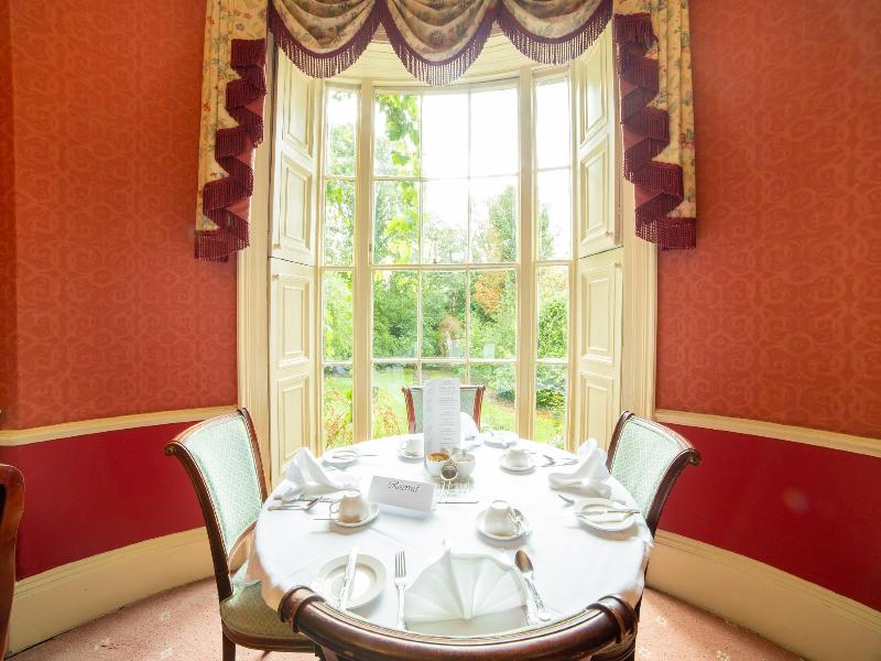 Bailbrook House - Genel