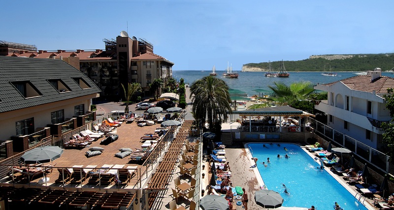 Ambassador Plaza Hotel - Genel