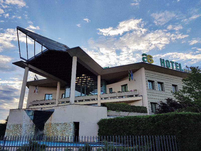 As Hotel Cambiago - Genel