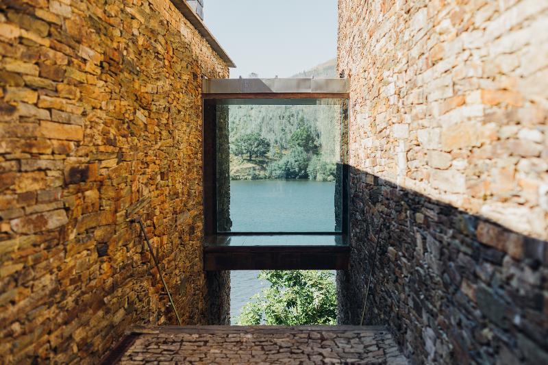 Octant Douro - Genel
