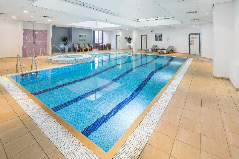 Crowne Plaza Chester - Havuz