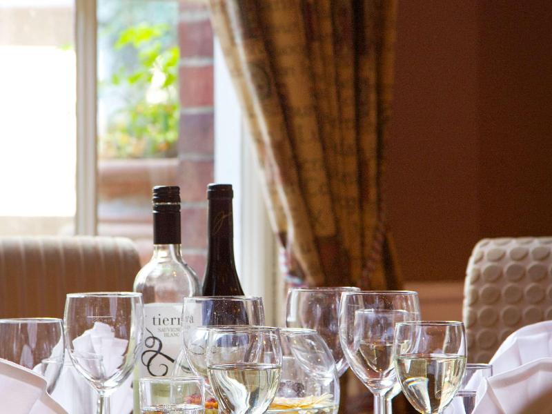 Mercure Salisbury White Hart Hotel - Bar