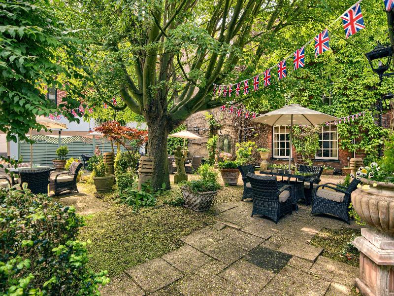 Mercure Salisbury White Hart Hotel - Aktivite