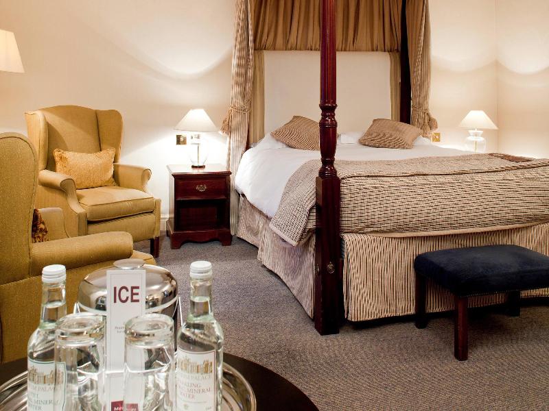 Mercure Salisbury White Hart Hotel - Genel