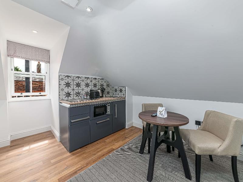 Mercure Salisbury White Hart Hotel - Oda