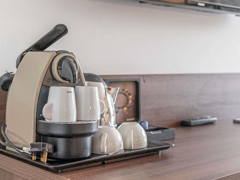Mercure Salisbury White Hart Hotel - Oda