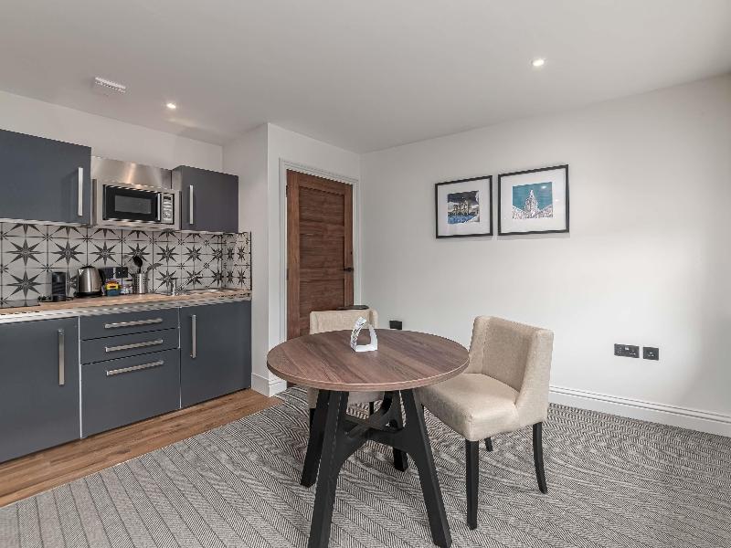 Mercure Salisbury White Hart Hotel - Oda