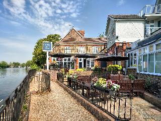 Sunday London Staines-upon-Thames Heathrow T5 fotoÄŸrafÄ±
