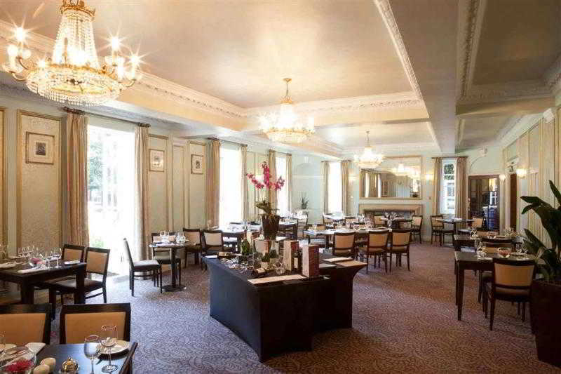 Bush Hotel Farnham otel fotoğrafı