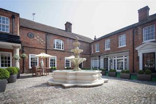 Bush Hotel Farnham fotoÄŸrafÄ±