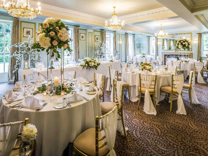 Bush Hotel Farnham - Genel