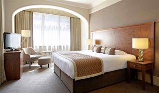 Bush Hotel Farnham fotoÄŸrafÄ±