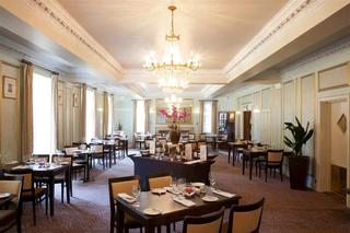 Bush Hotel Farnham fotoÄŸrafÄ±