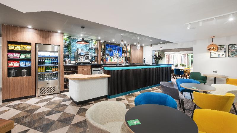 Holiday Inn Reading West - Bar